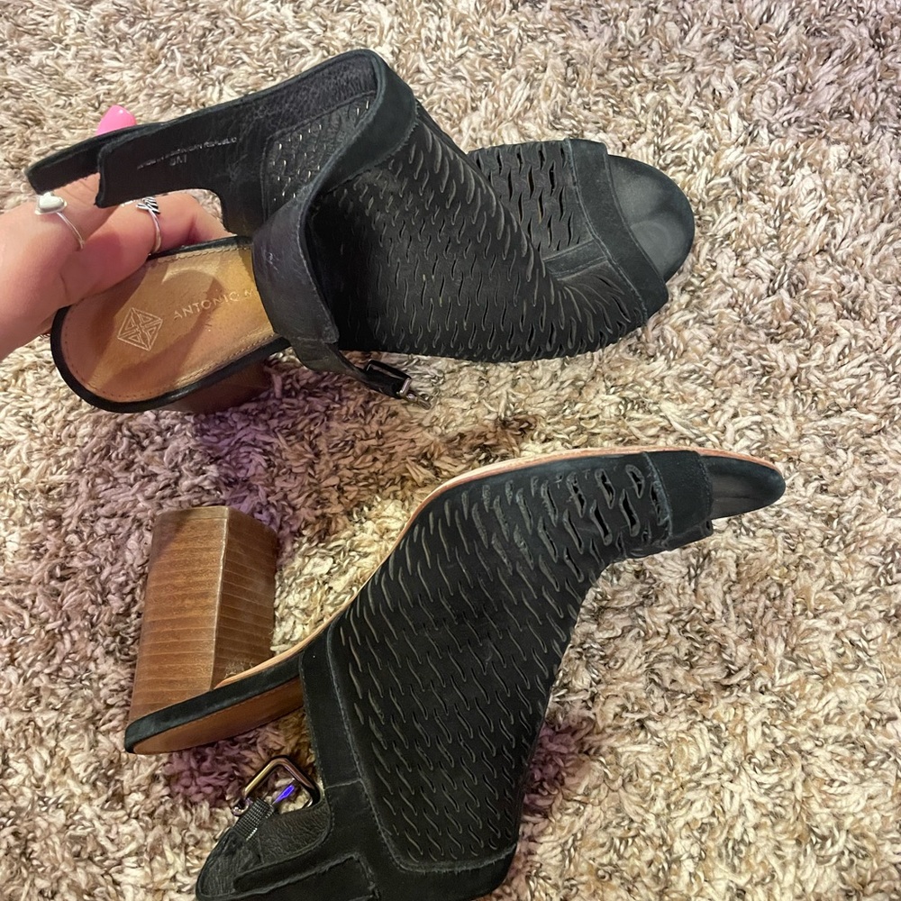 Antonio Melani Heels